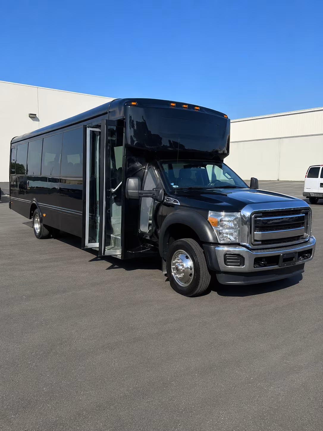 Henderson Prom & Homecoming Transportation party bus exterior