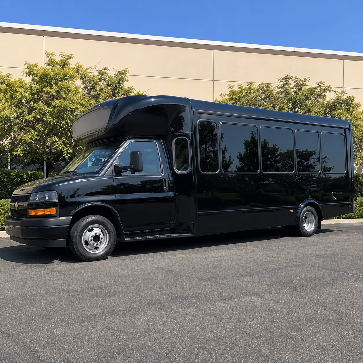 Ontario Birthday, Sweet 16, & Quinceañera Party Bus Rentals