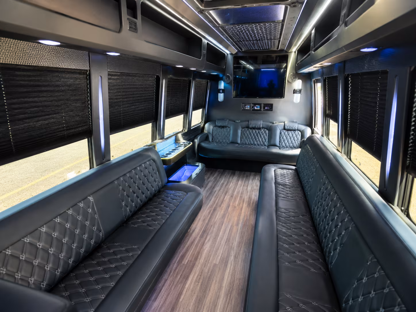 Santa Ana Birthday, Sweet 16, & Quinceañera Party Bus Rentals